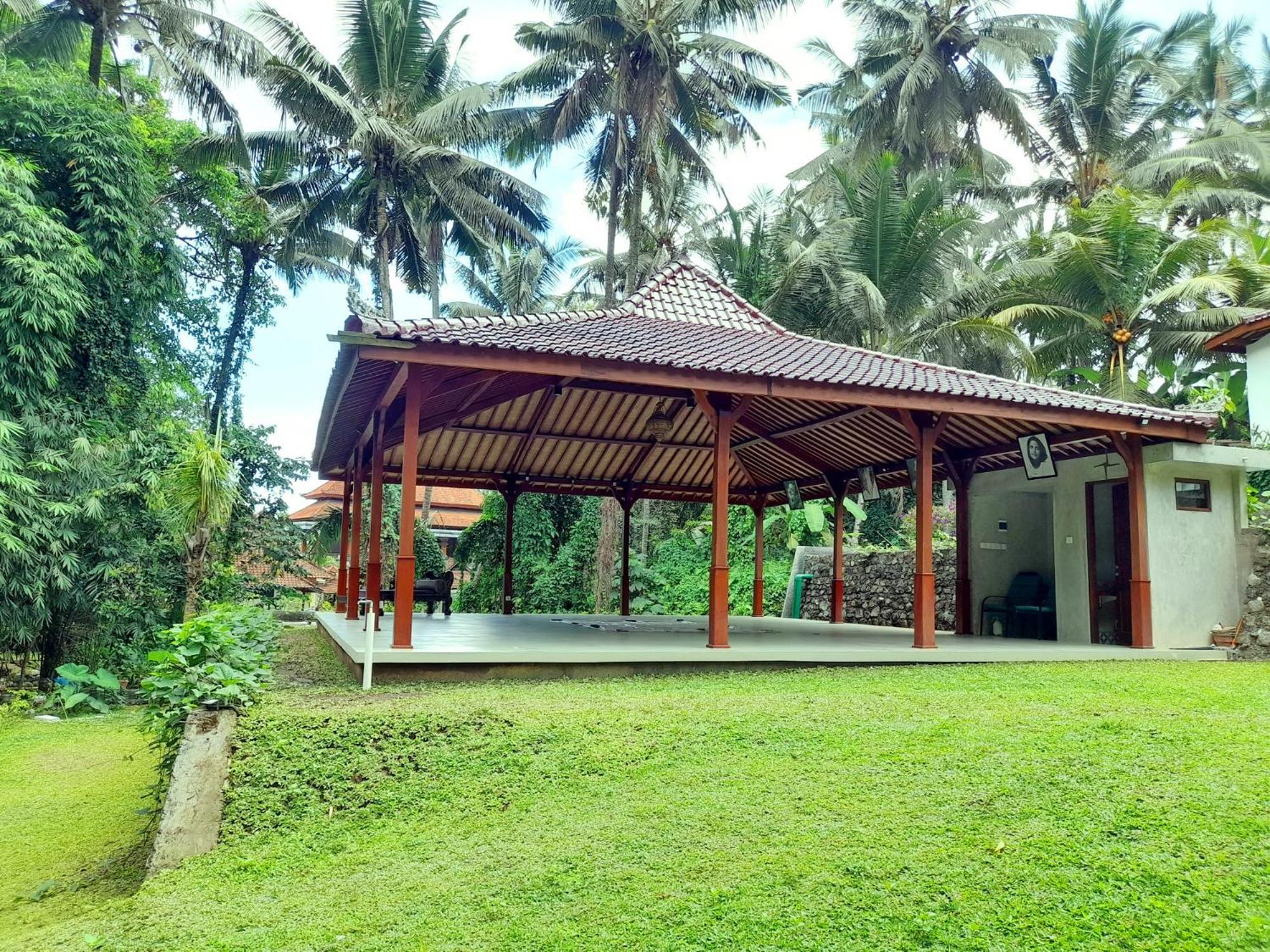 As I Am Ubud Retreat Екстериор снимка